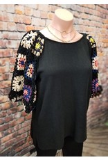 Upland 3/4 Crochet Sleeve Top with Lining