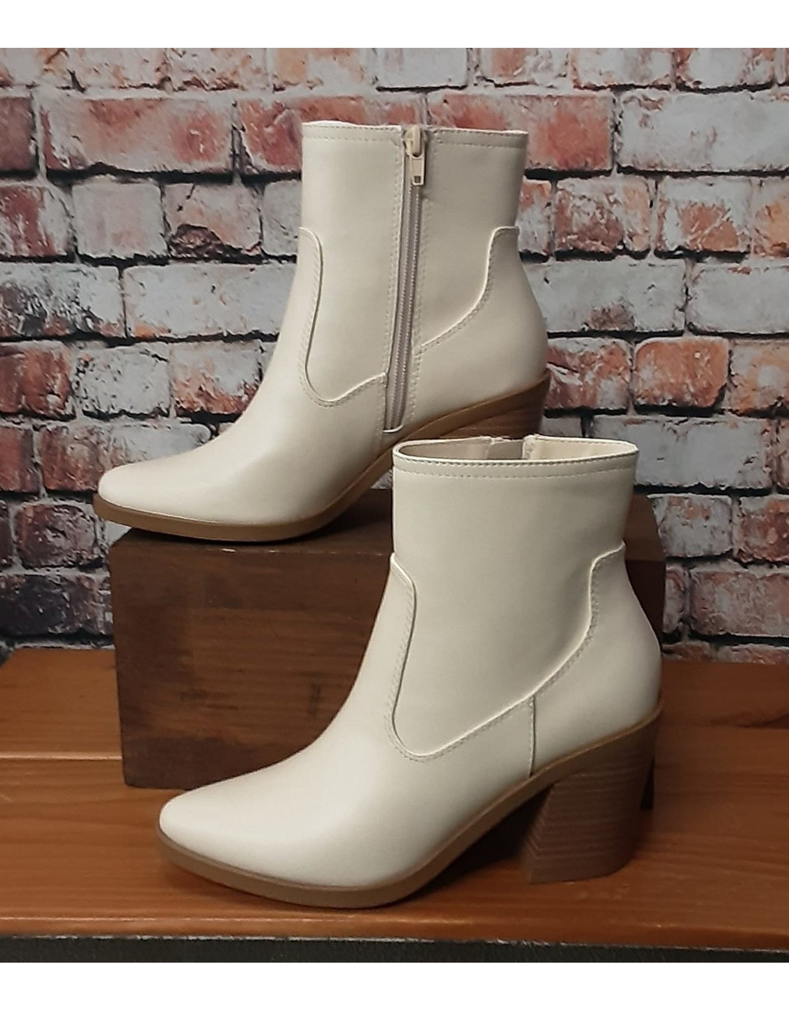 Ivory Bootie