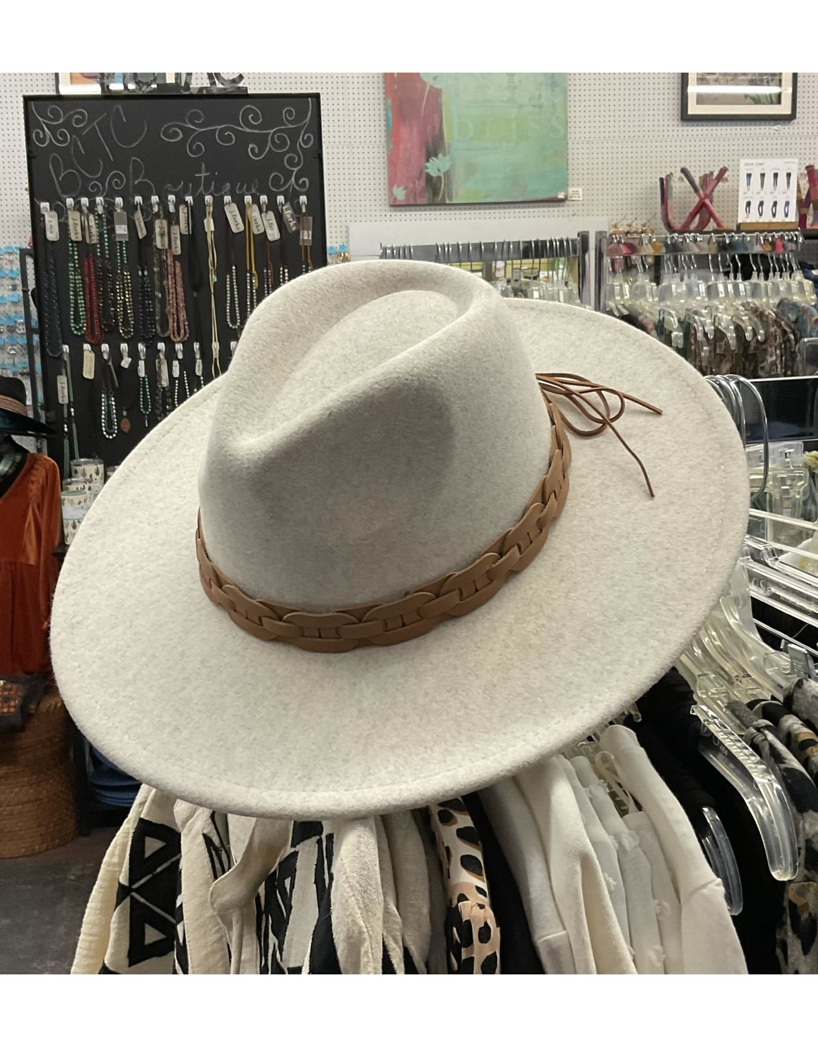 Loretta Hat  Ivory