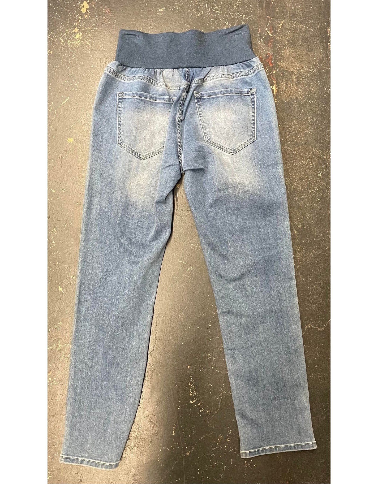 Light Wash Jeans