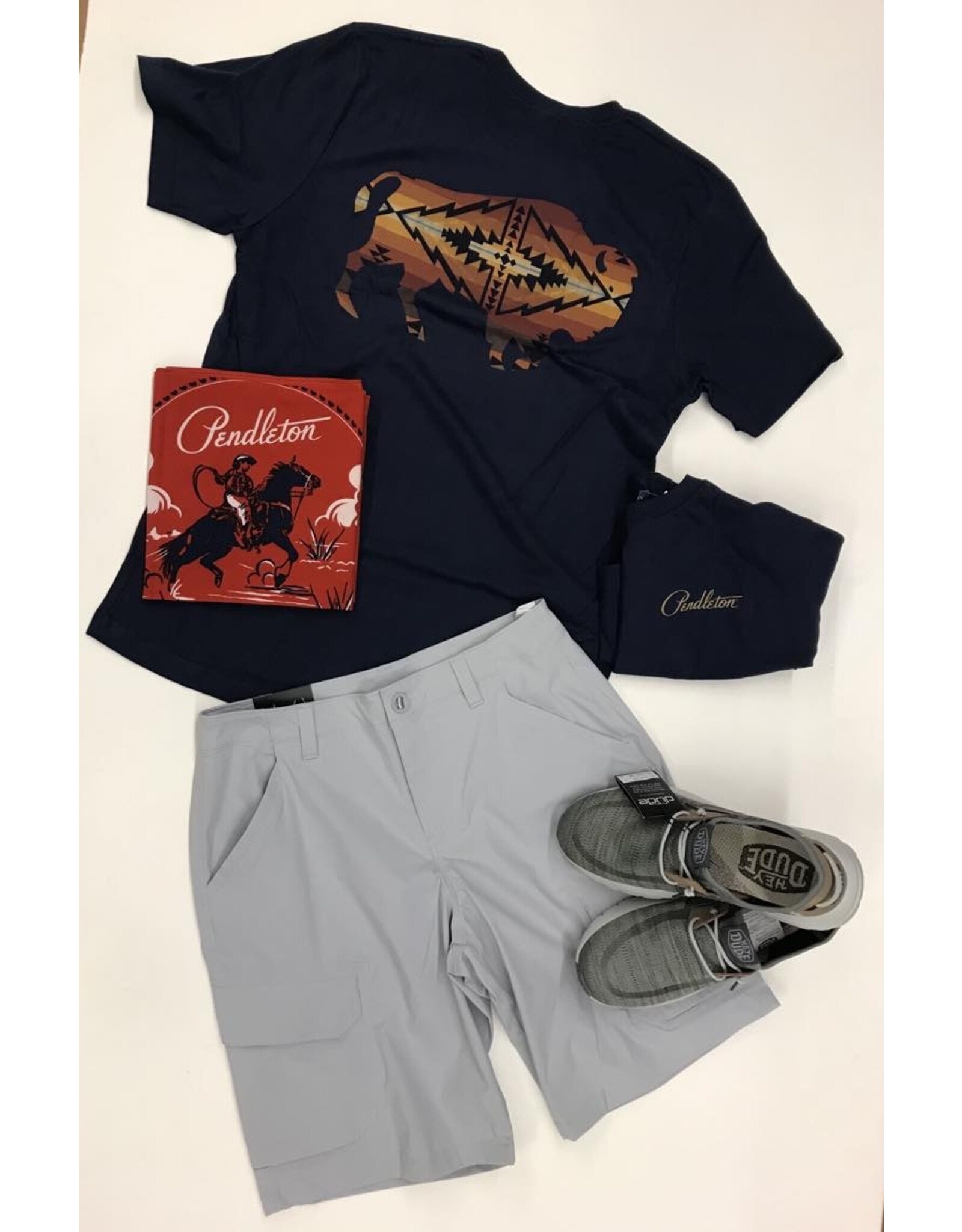 Pendleton Pendleton Trapper Peak Buffalo Graphic T-Shirt