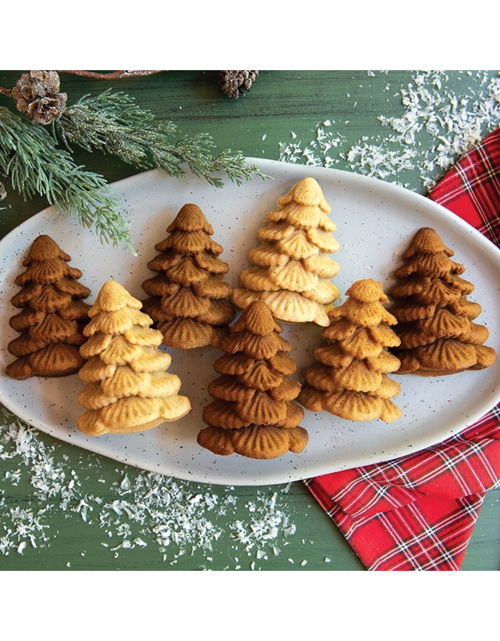 Nordic Ware Nordic Ware Evergreen Cakelet Pan