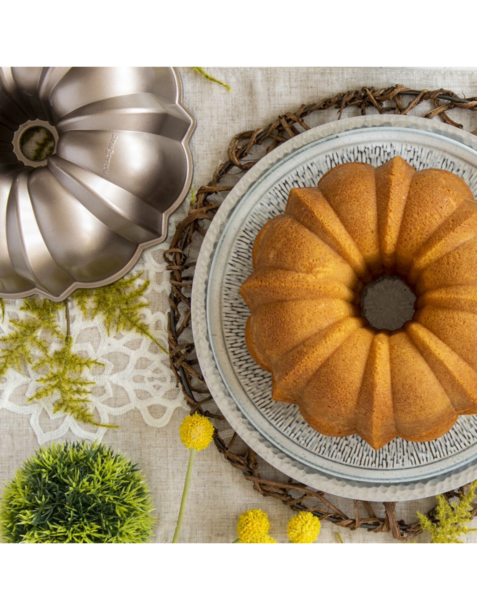 Nordic Ware Nordic Ware  Original Bundt Pan