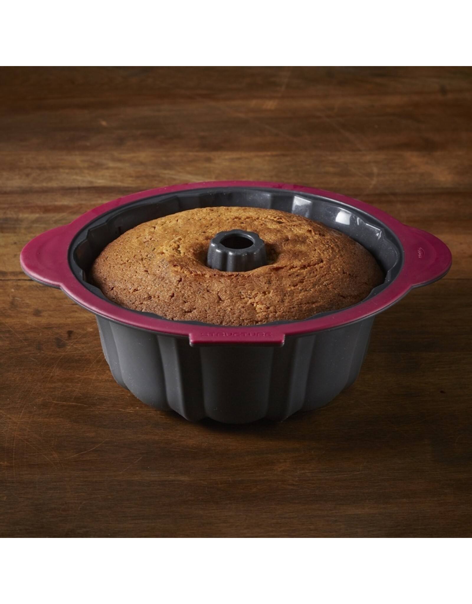 Structure Silicone PRO Fluted Cake Pan 10 Cup