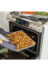 Nordic Ware Naturals Big Batch Pan