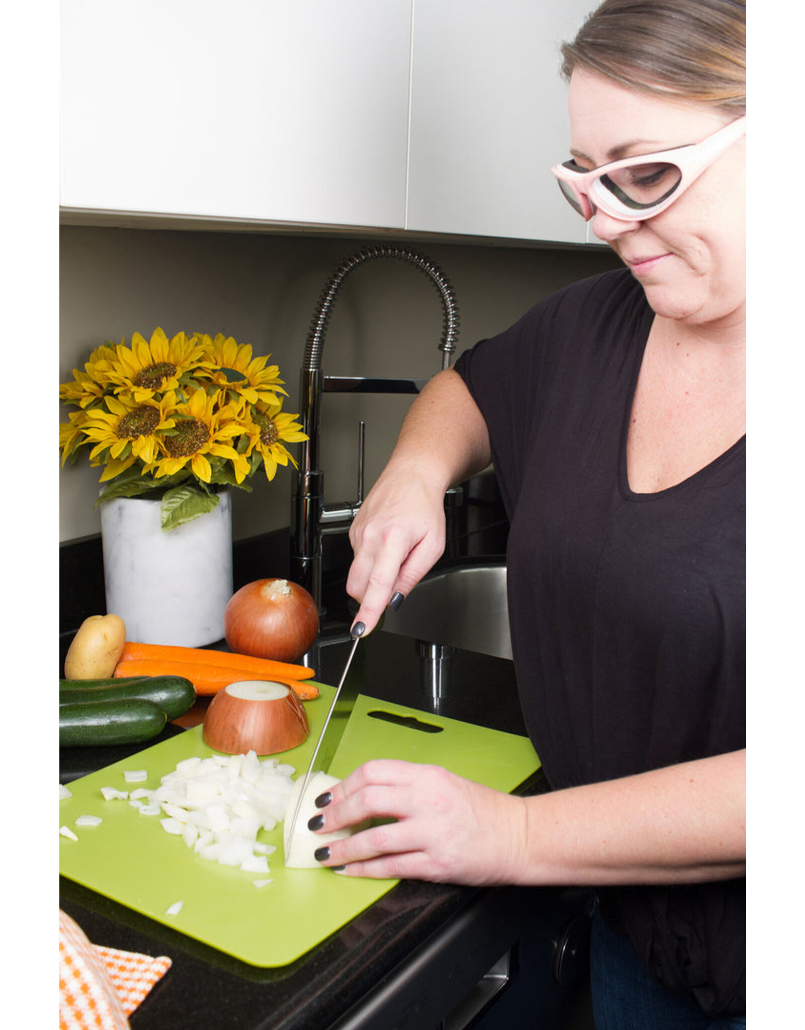 RSVP International Onion Goggles Pink