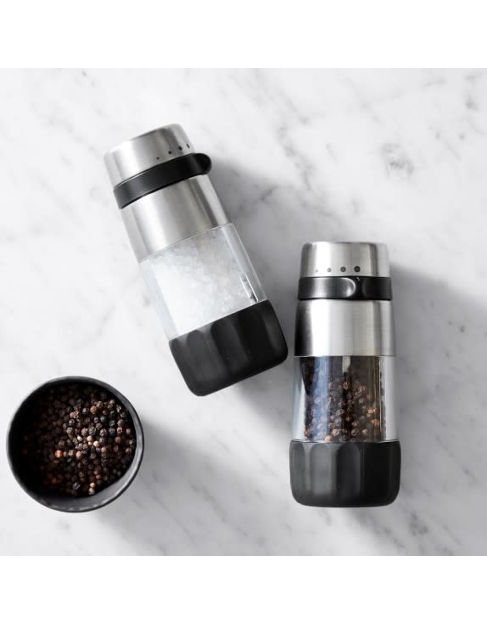 OXO OXO Accent Mess-Free Salt & Pepper Grinder Set