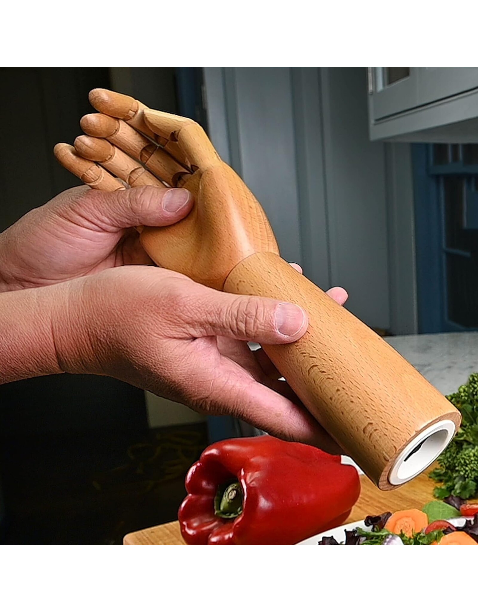 Handy Salt 'N Pepper Mill Right Hand Mill
