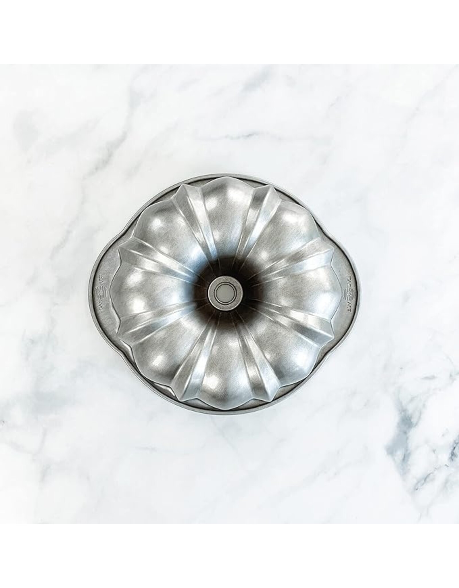 USA Pan USA Fluted Tube Cake Pan