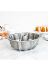 USA Pan USA Fluted Tube Cake Pan