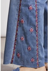 Tribal Tribal Brooke Hugging Jeans with Side Embroidery