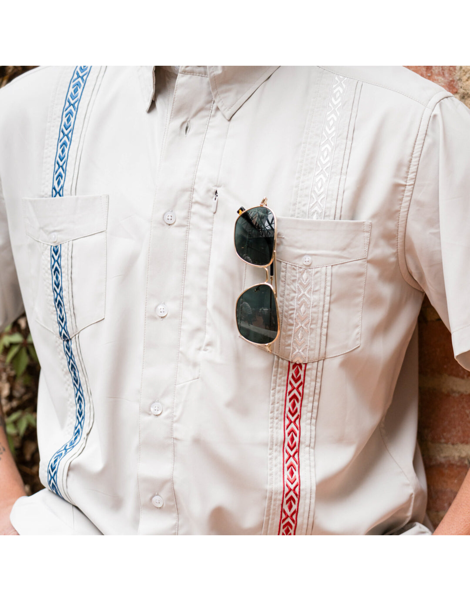 Guayabera Libre Lone Star Short Sleeve Shirt