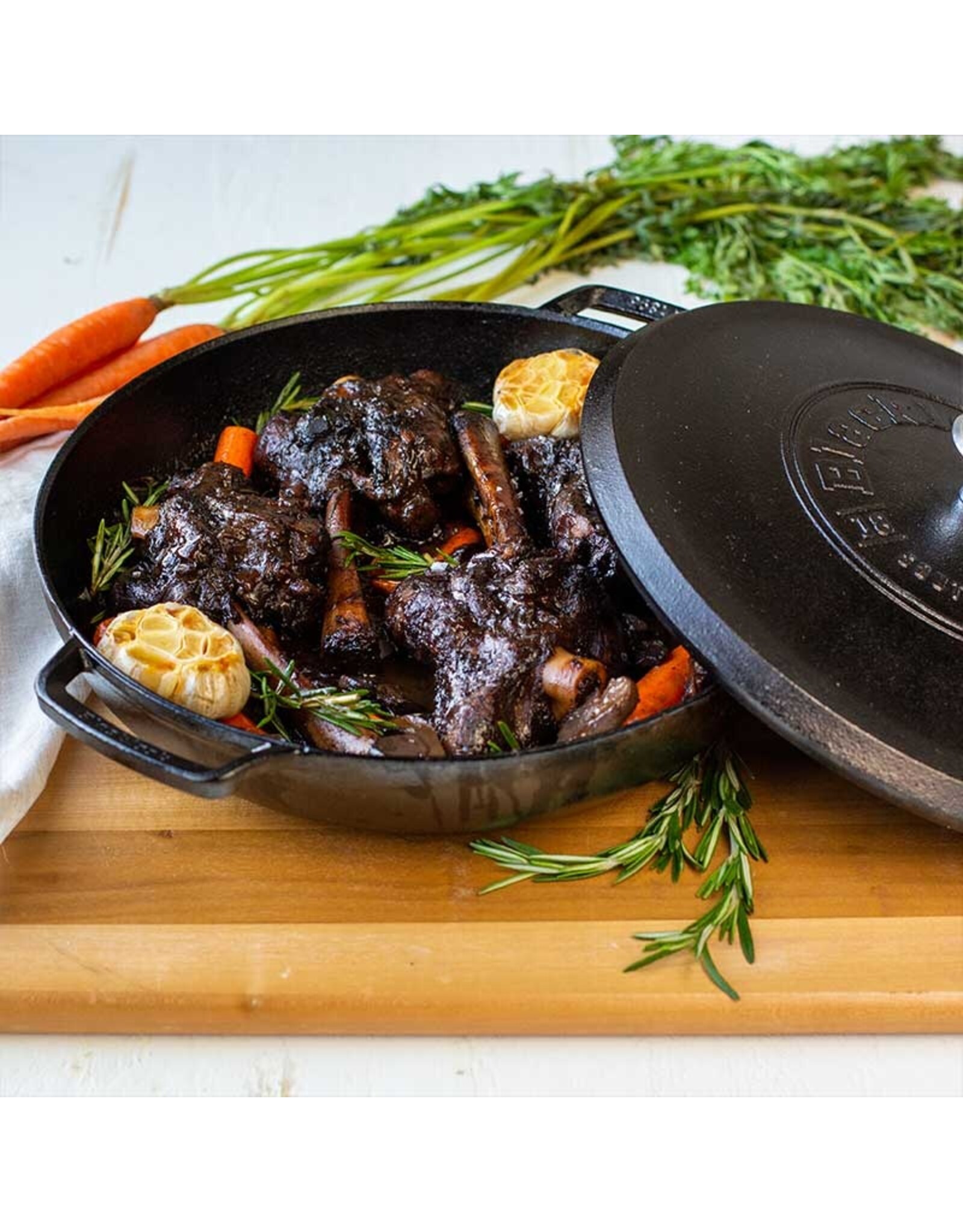 Lodge Lodge Blacklock *17* Triple Seasoned Cast Iron Braiser With Lid