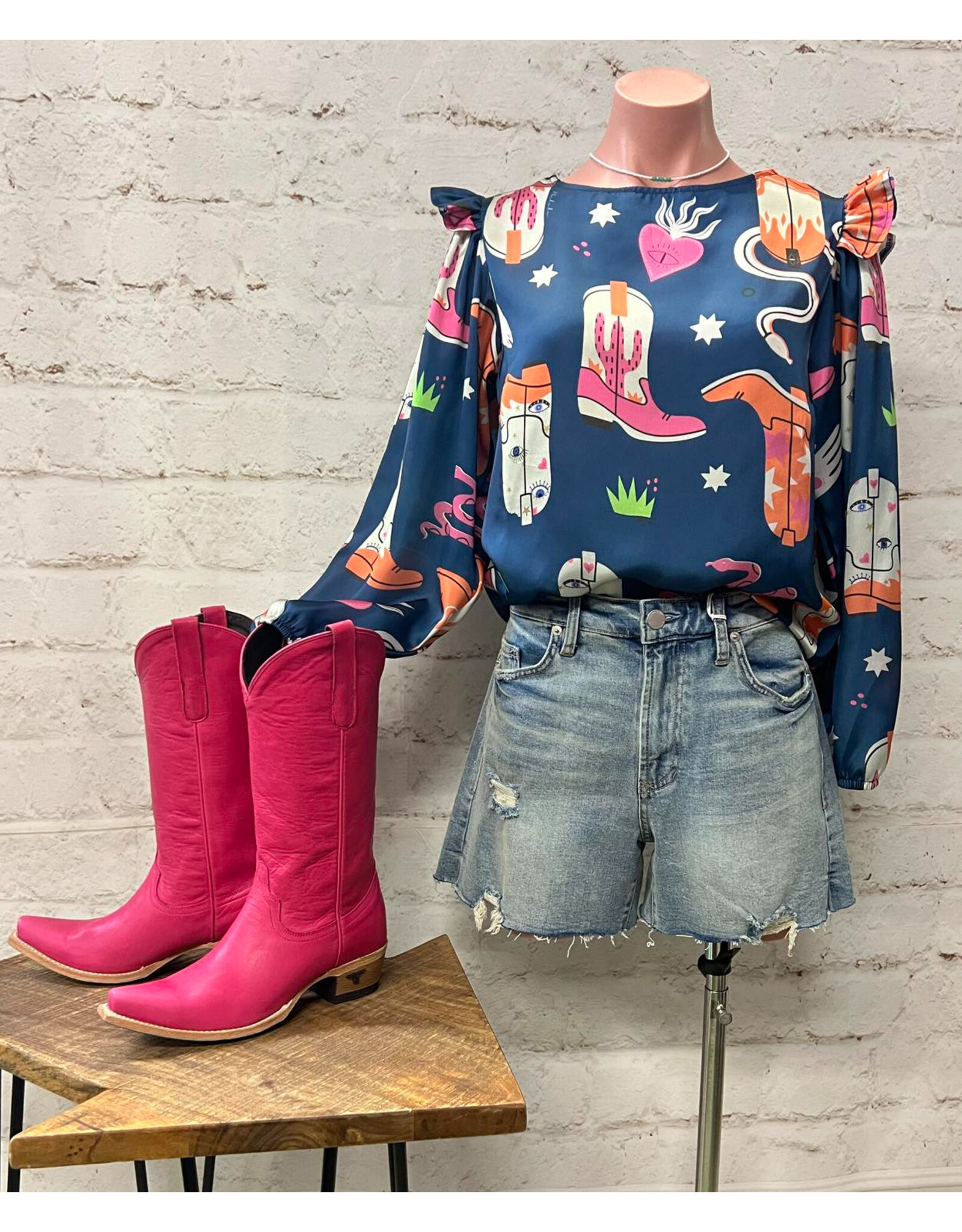 Betty Boot Blouse