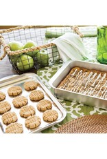 Nordic Ware Nordic Ware Classic 9” X 13” Metal Covered Baking Pan