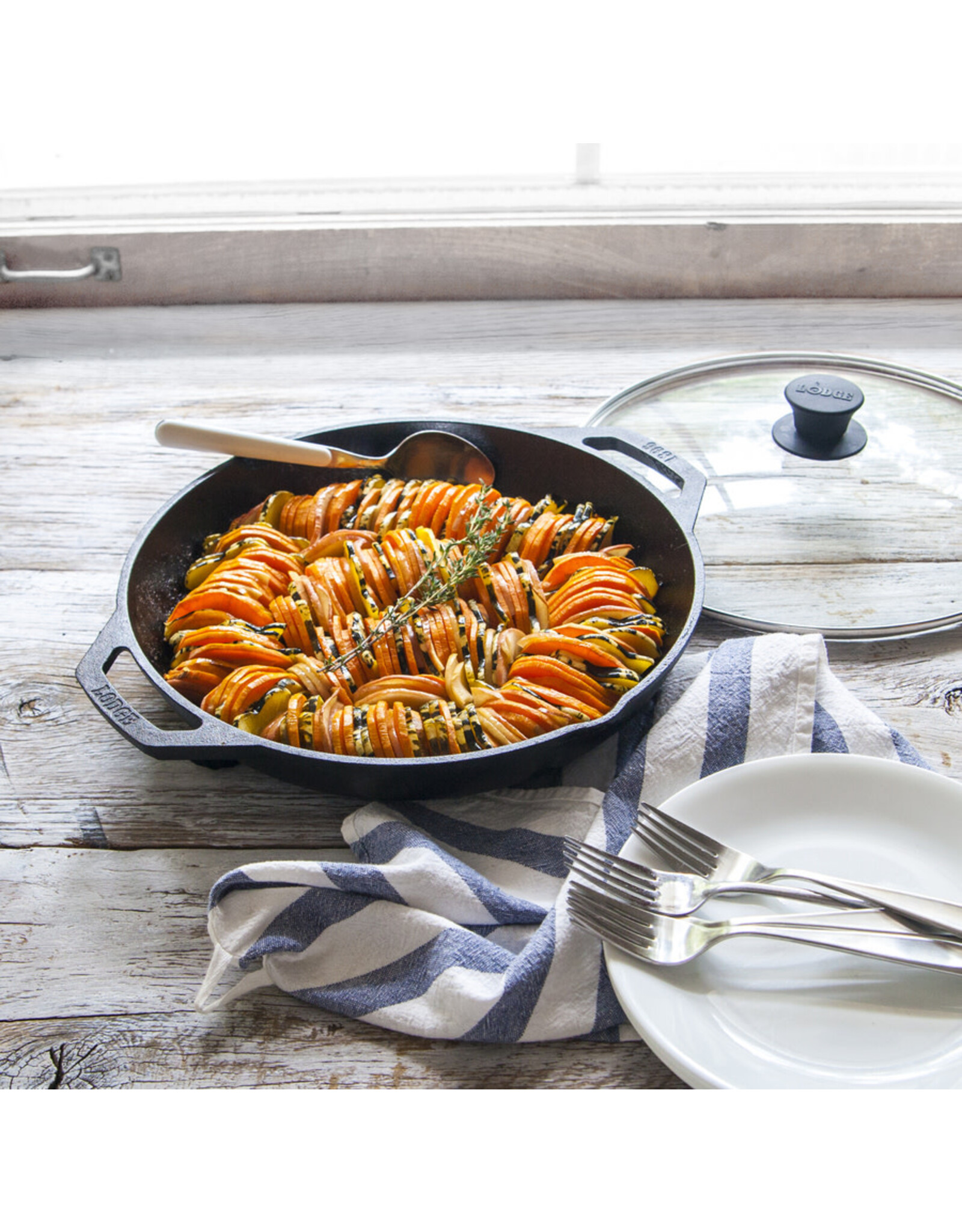 Lodge Lodge Chef Collection 12 inch Everyday Pan with Glass Lid