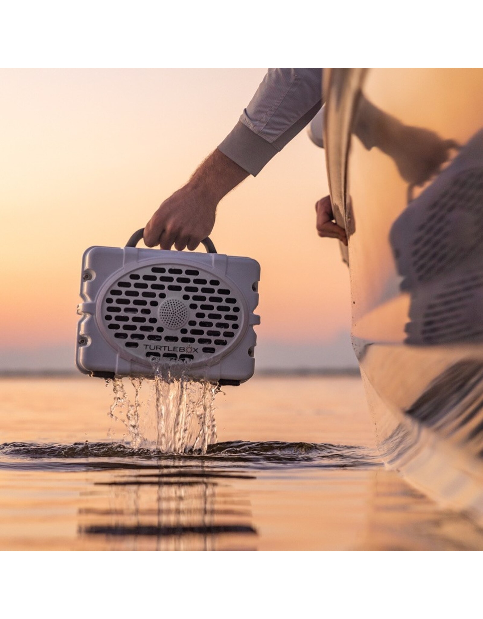 Turtlebox Gen 2 Bluetooth Outdoor Speaker White