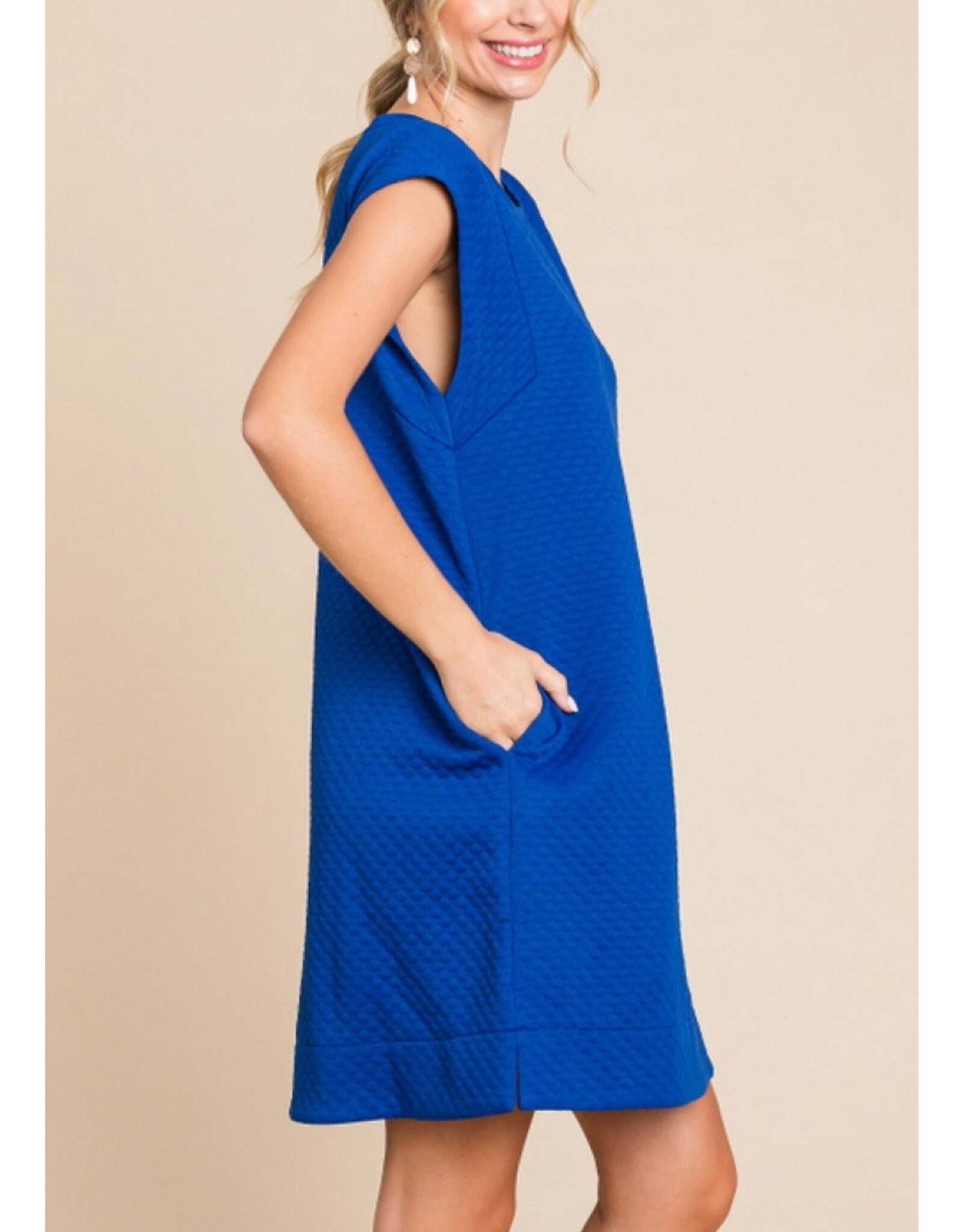 Birdie Textured Easy Dress