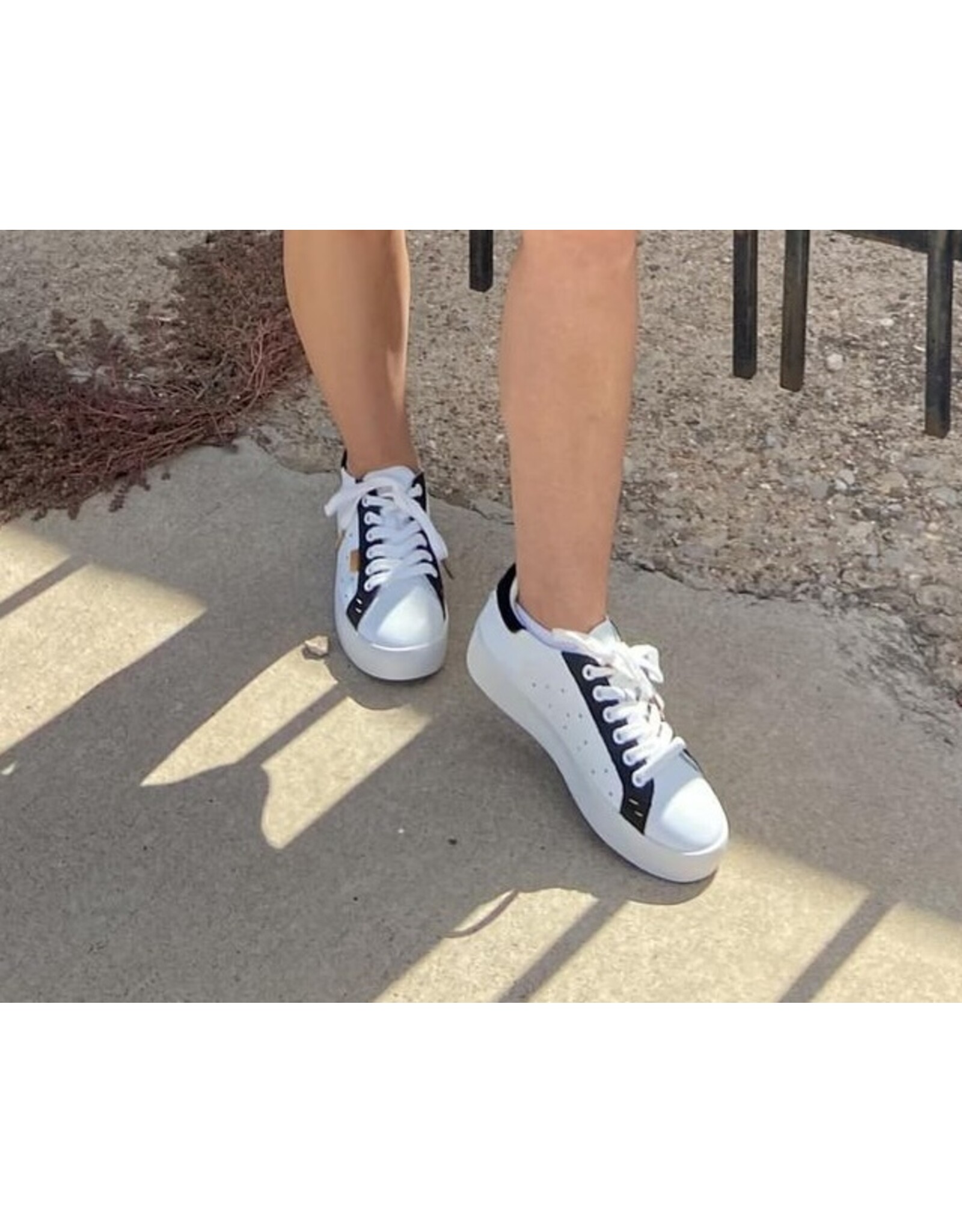 Zion Black & White Sneaker