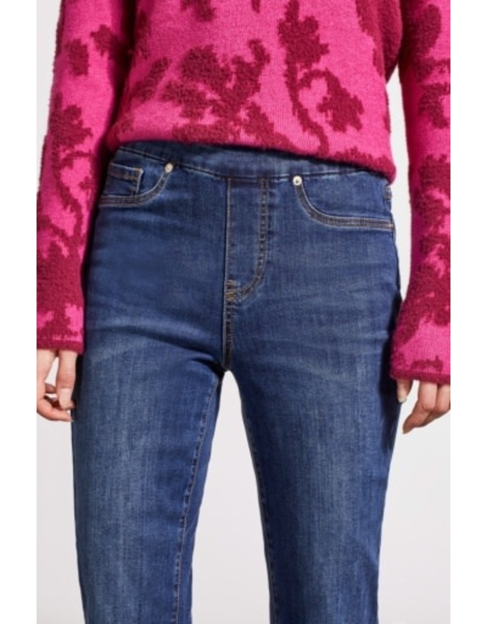 Tribal Tribal Audrey Pull-On Straight Crop Pant