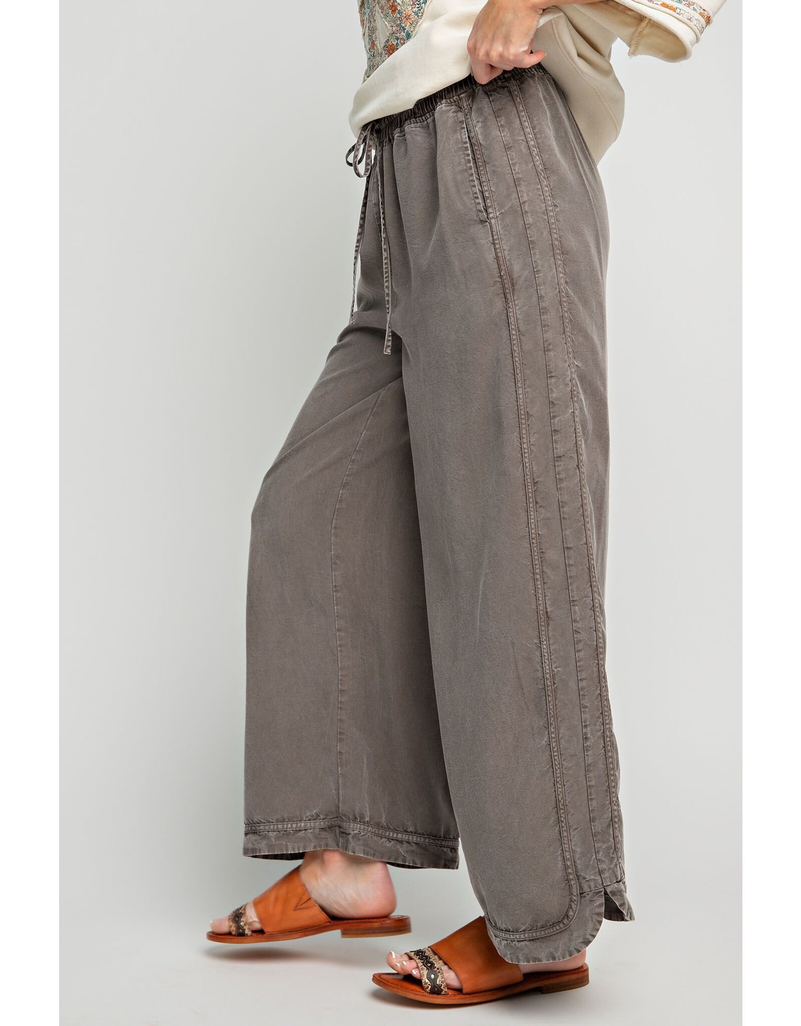 Geneva Twill Draw String Pant