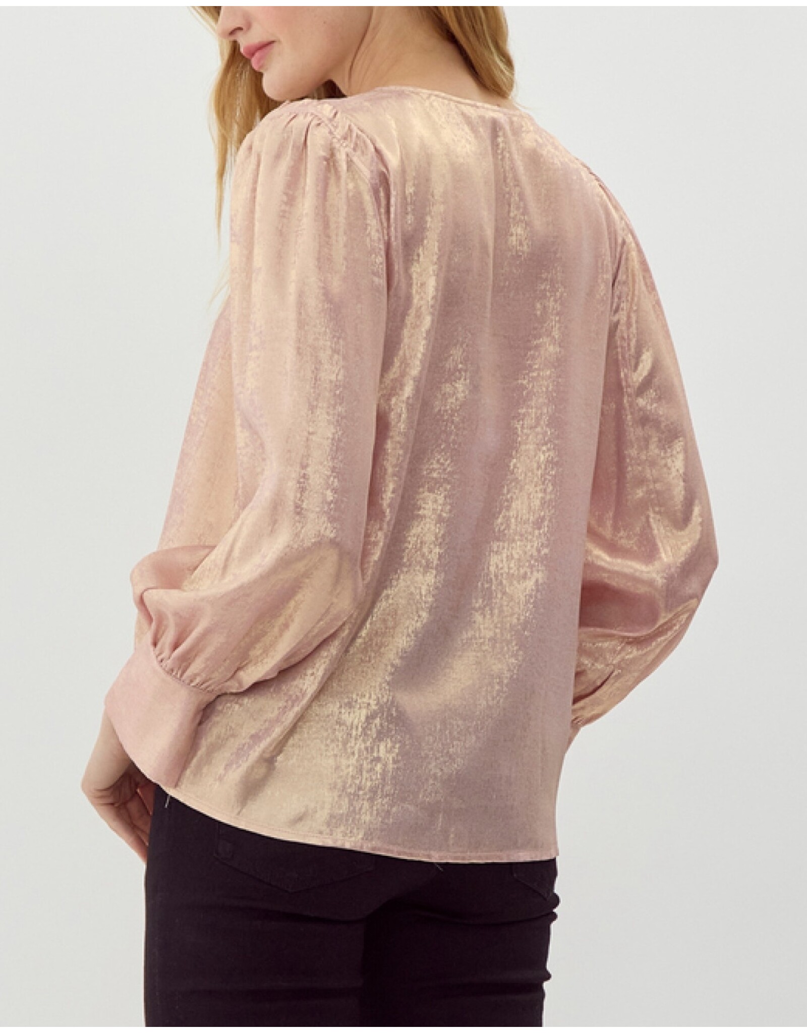 Gloriana Metallic Wide Cuff Top