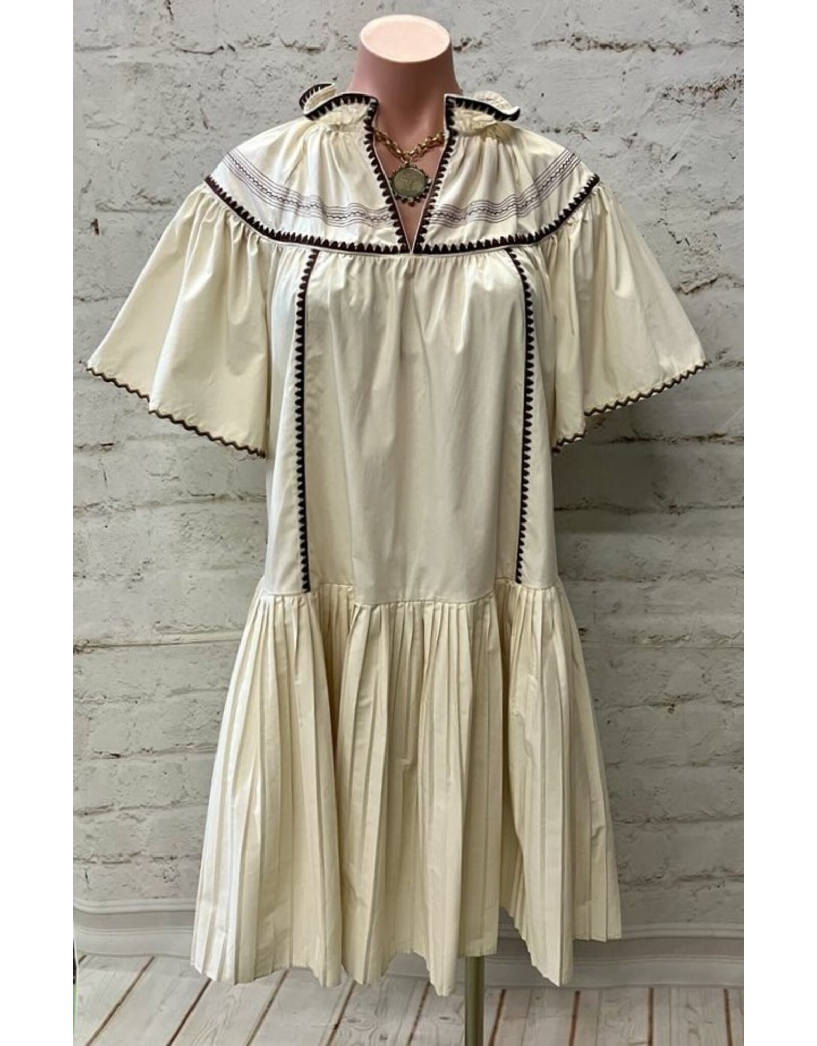 Heidi Poplin Woven Embroidered Outline Stitchwork Flare Dress