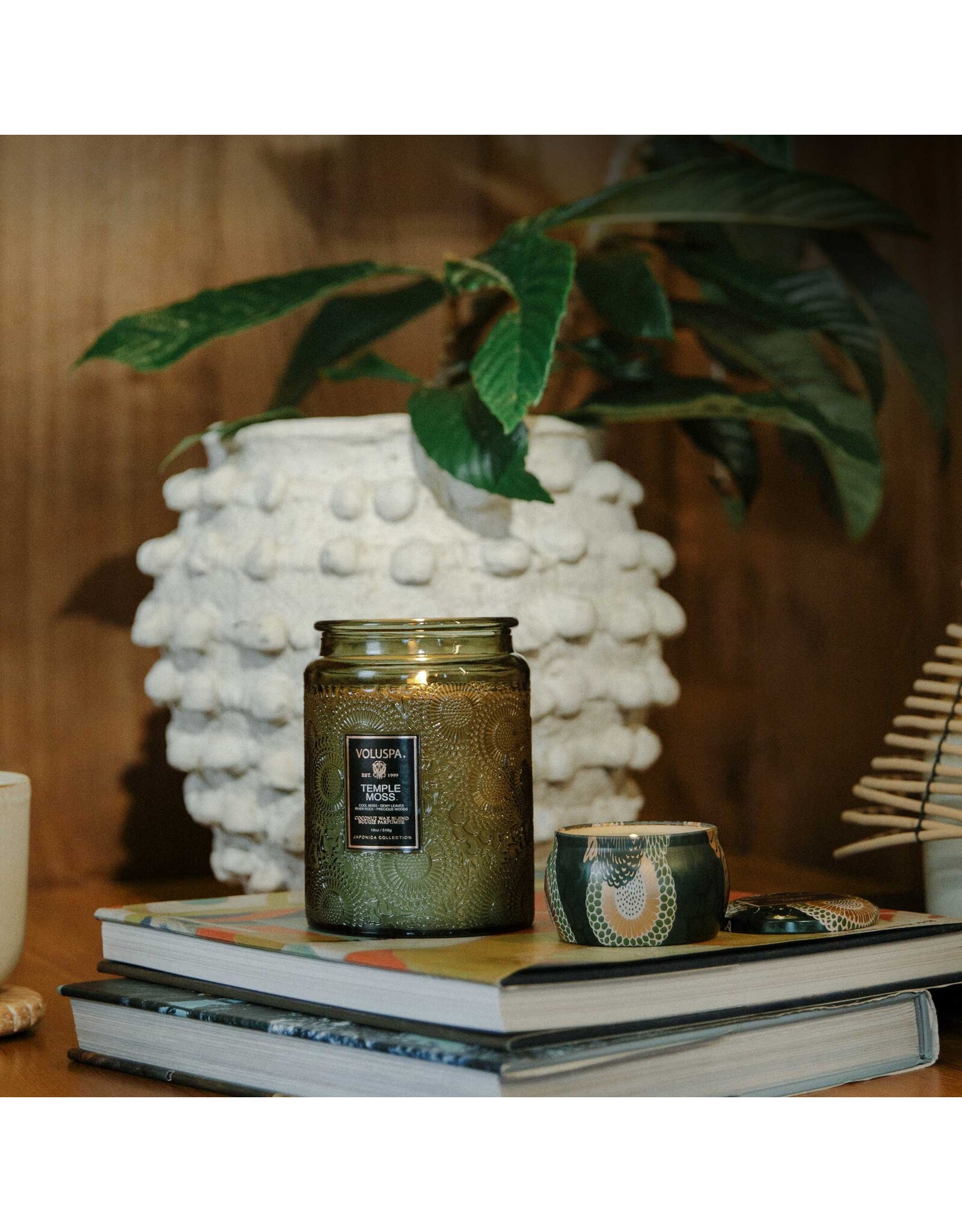 Voluspa Candle 18oz Large Jar Temple Moss
