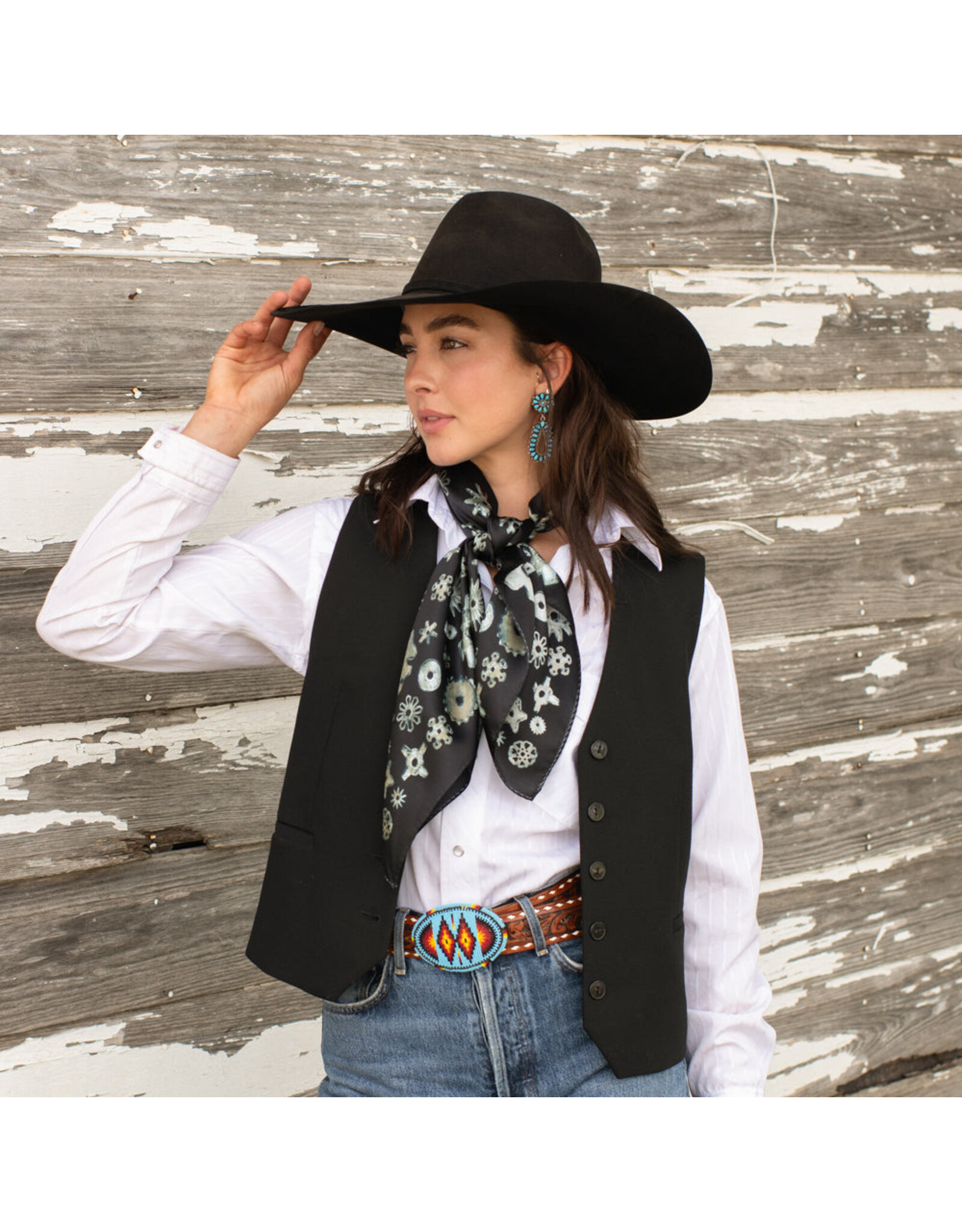 Fringe Scarves Fringe Whip and Spur Black Shorty