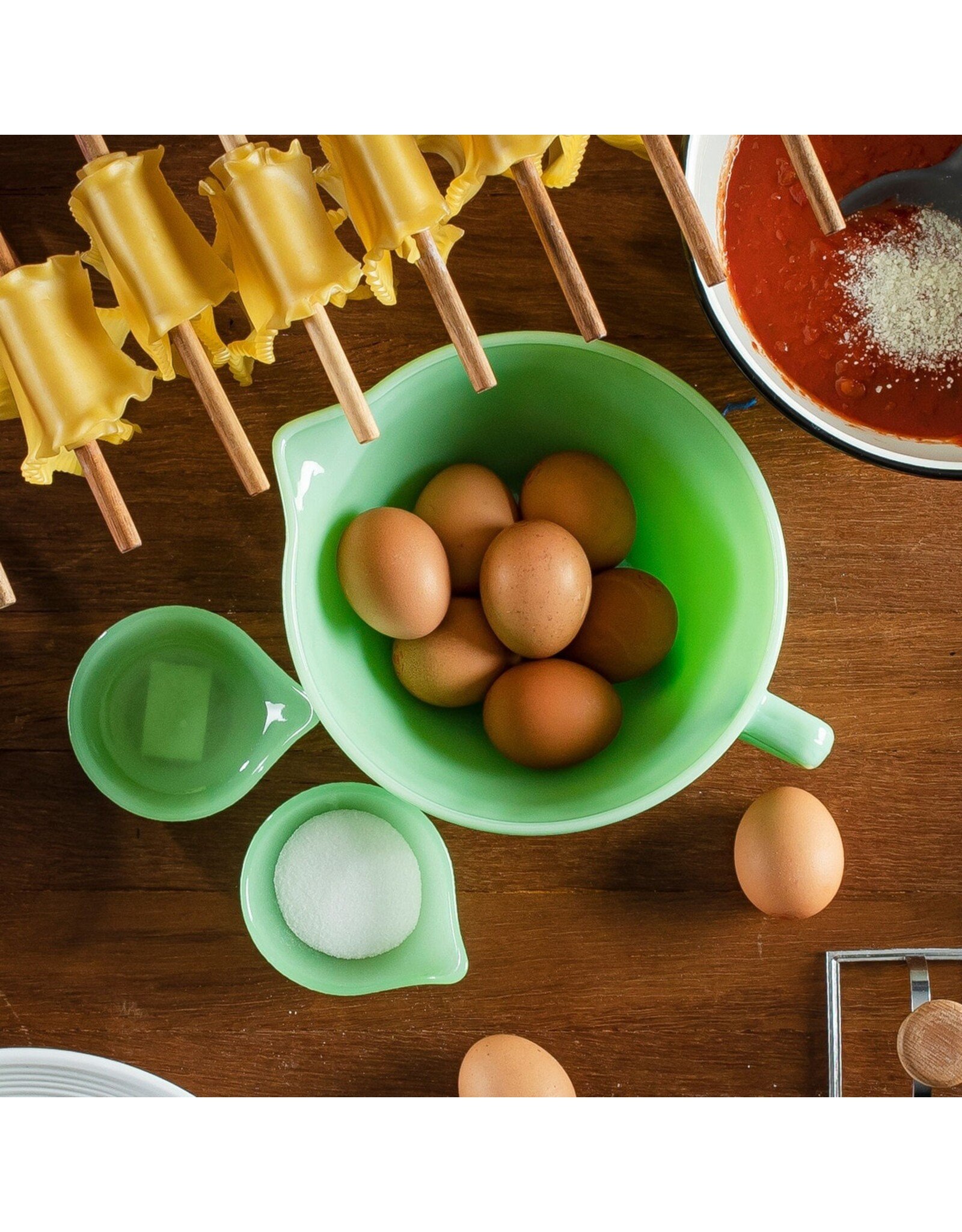 TableCraft Jadeite Glass Mixing Bowl with Spout 1.25qt