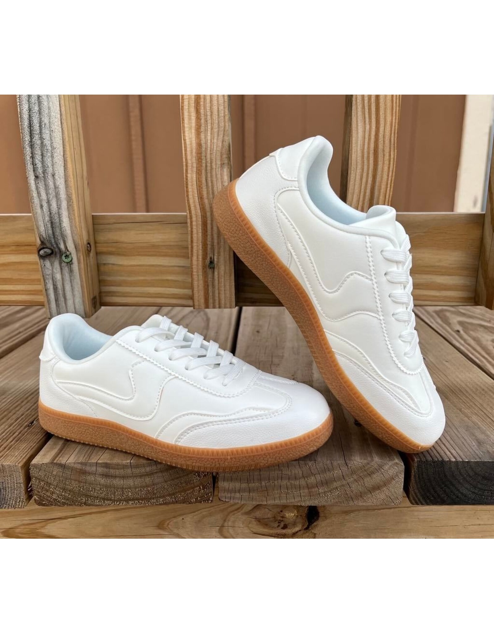 Mel Sneaker White