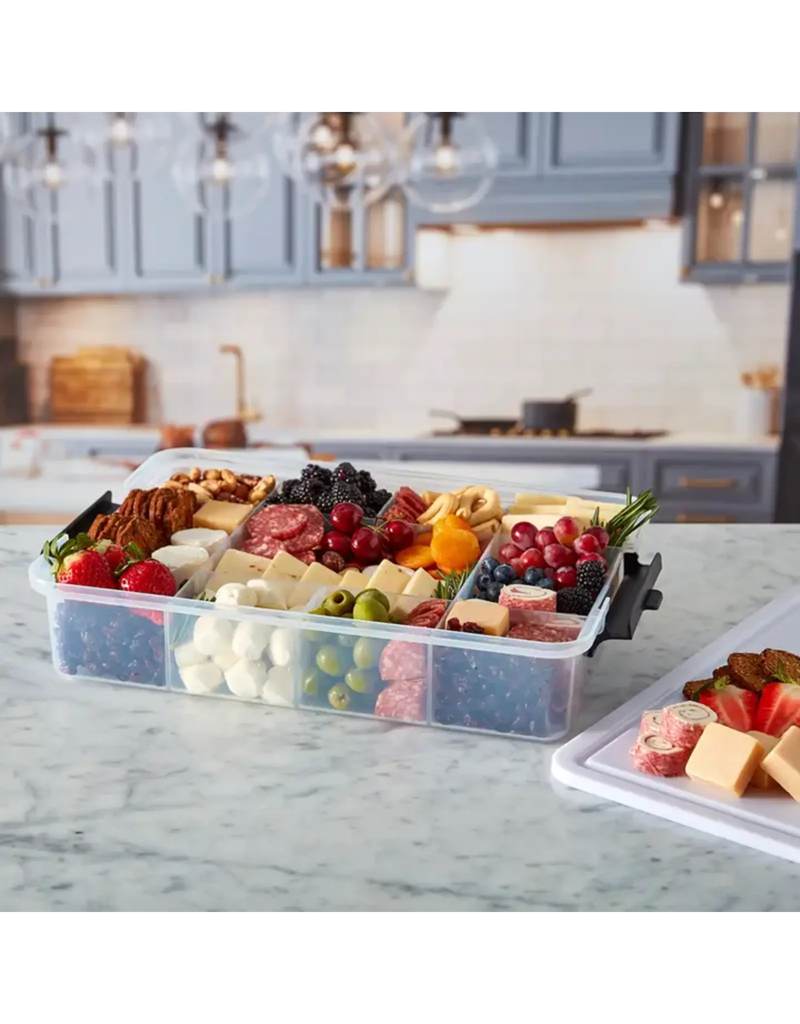 Farberware 11"X16" Snacklebox- White
