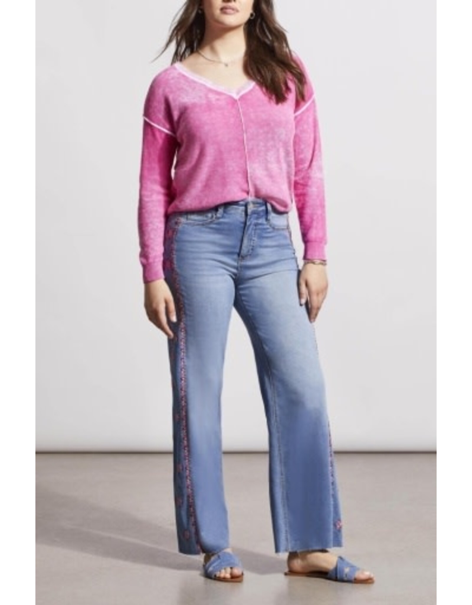 Tribal Tribal Brooke Hugging Jeans with Side Embroidery