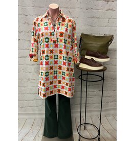 Dizzy Lizzie Vail Tunic