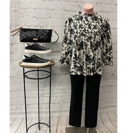 Ivy Jane Ivy Jane Midnight Roses Top