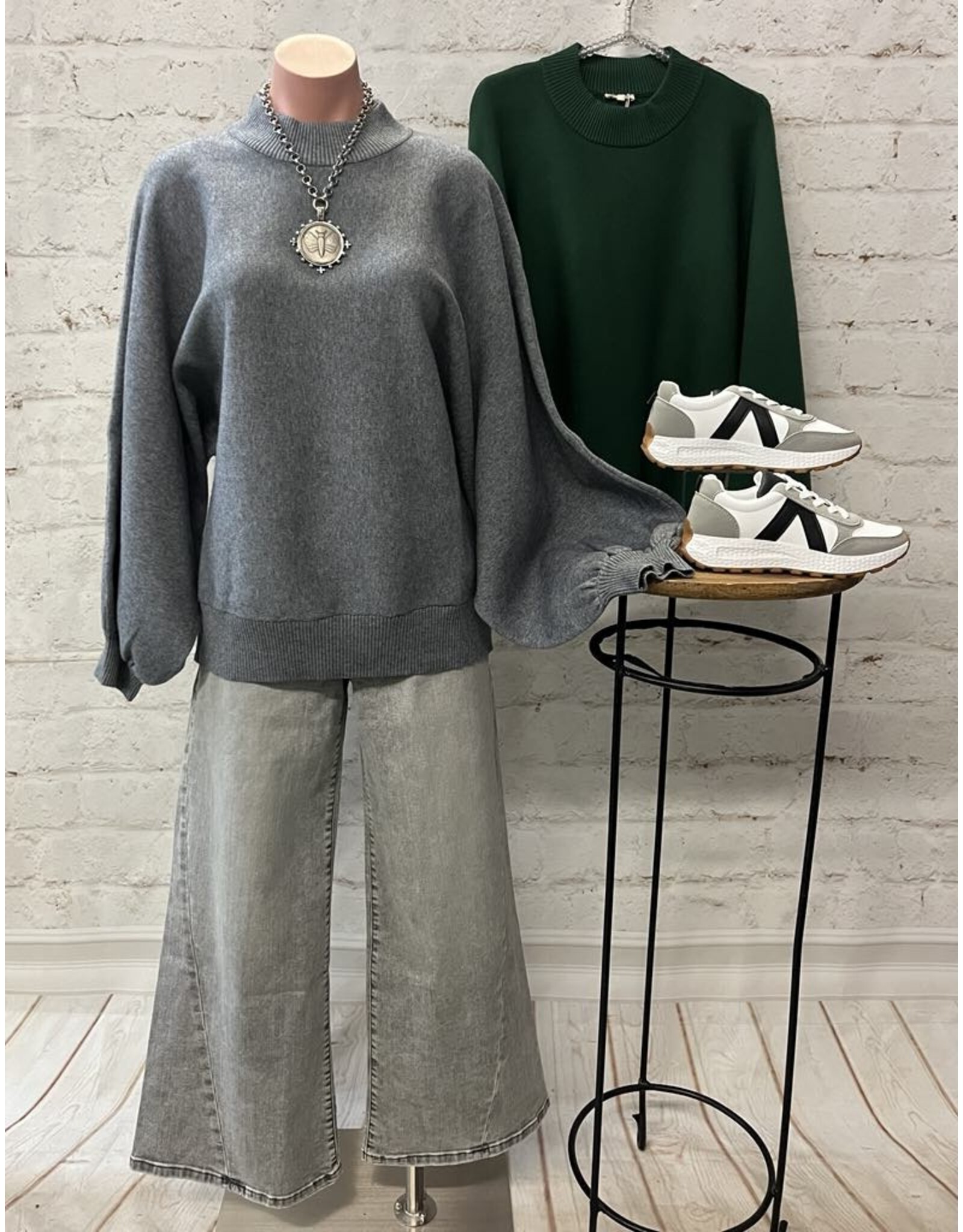 Gita Bishop Sleeve Sweater