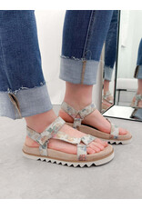 Corkys Corkys Give it a Go - White Washed Flower