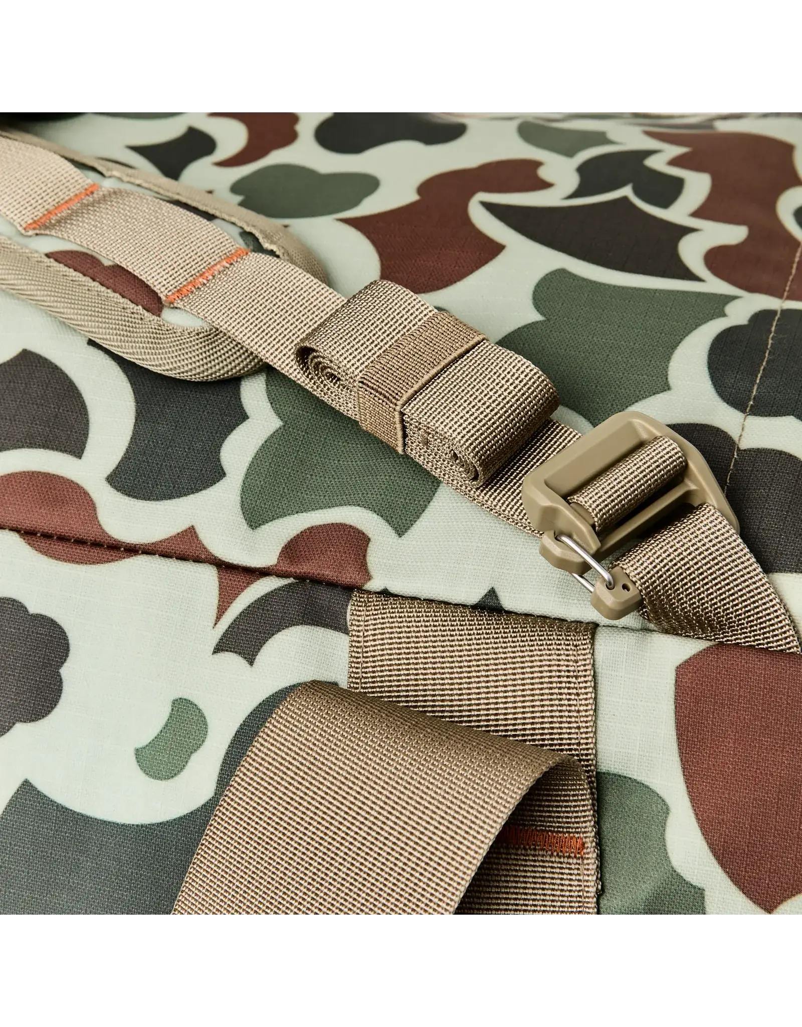 Filson Filson All Weather Medium Duffle Shrub Camo