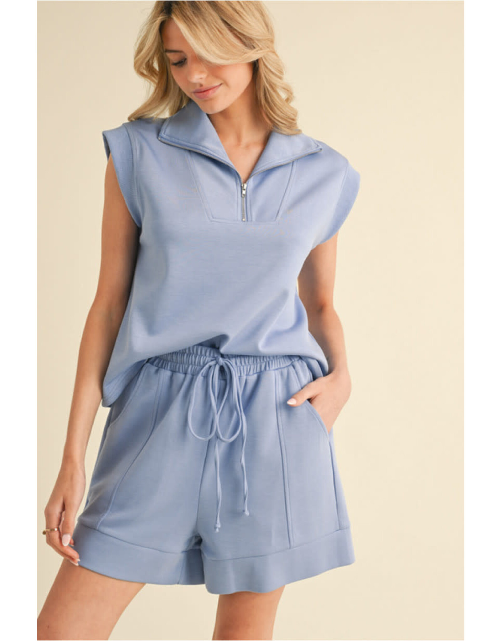 Robin Air Essentials Short Set