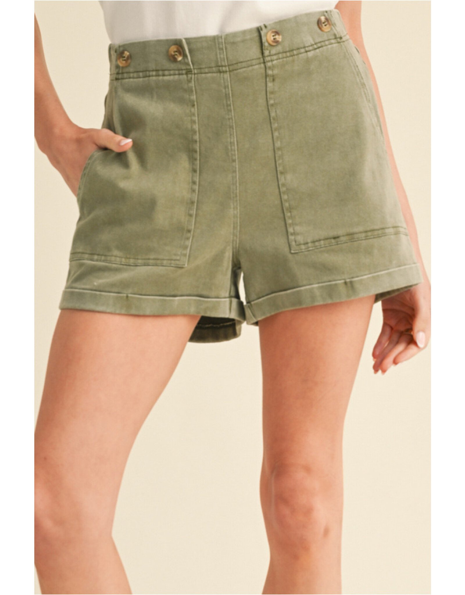 Rosie The Riveter Short