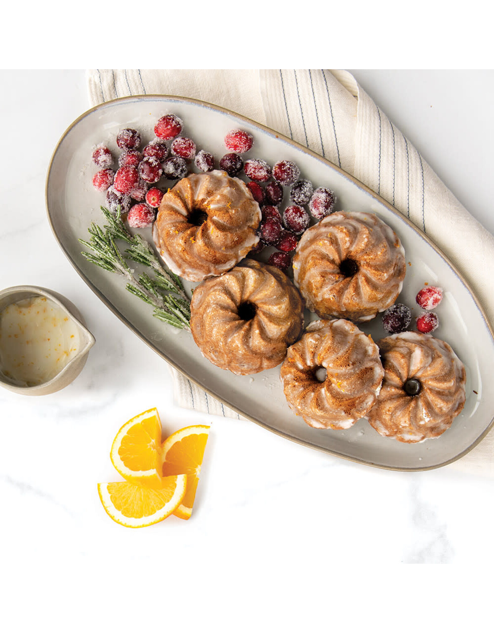 Nordic Ware Pirouette Bundtlette Pan