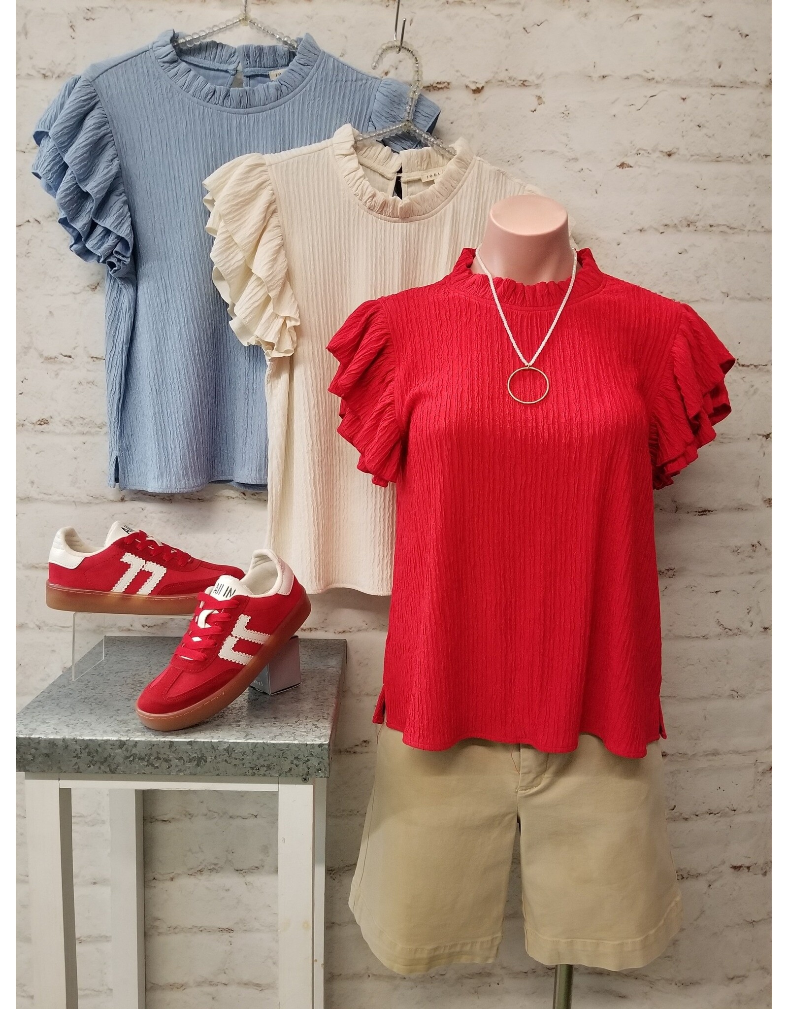 Mia Must Have Top