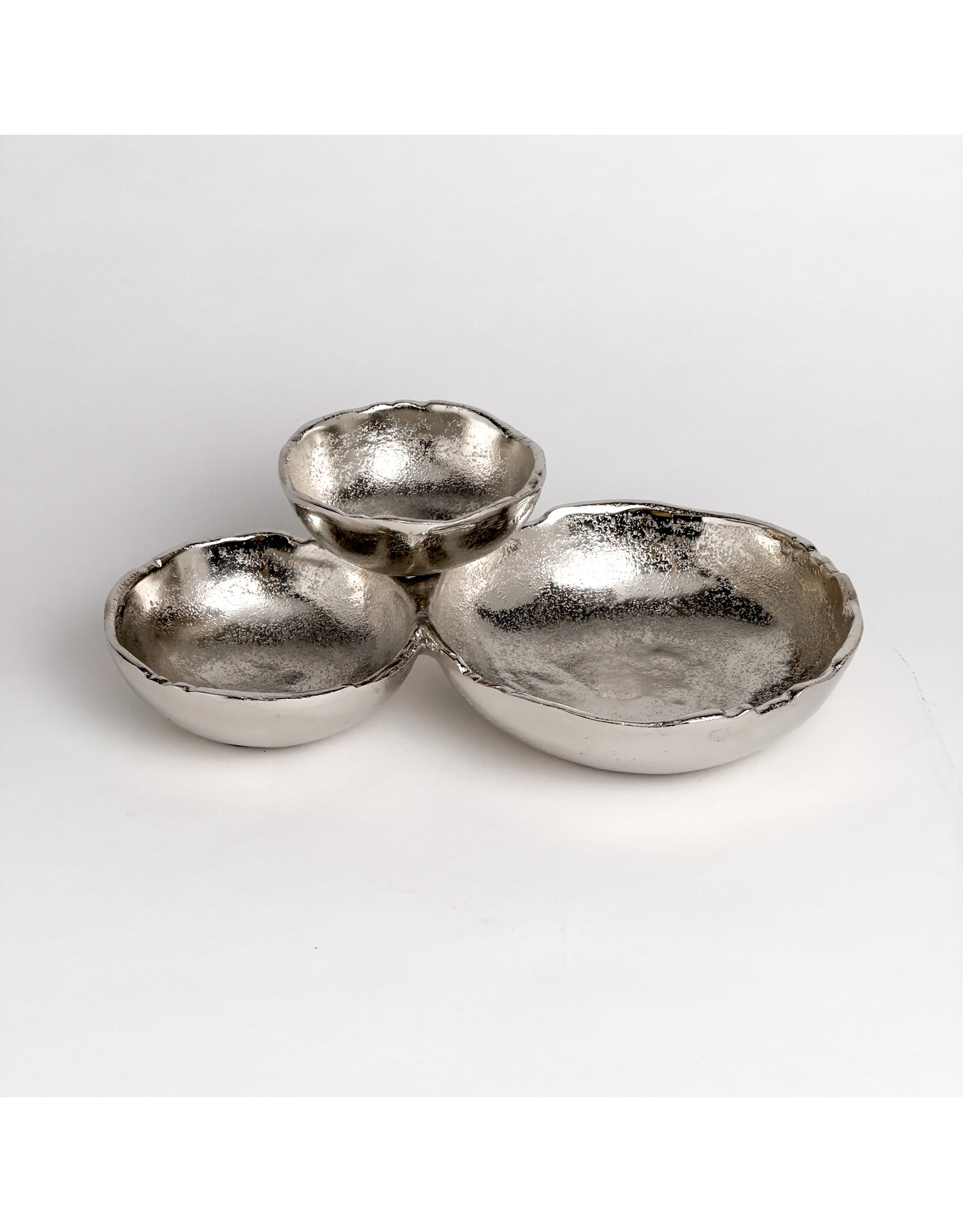 Silver Textured 3-Bowl Serving Dish