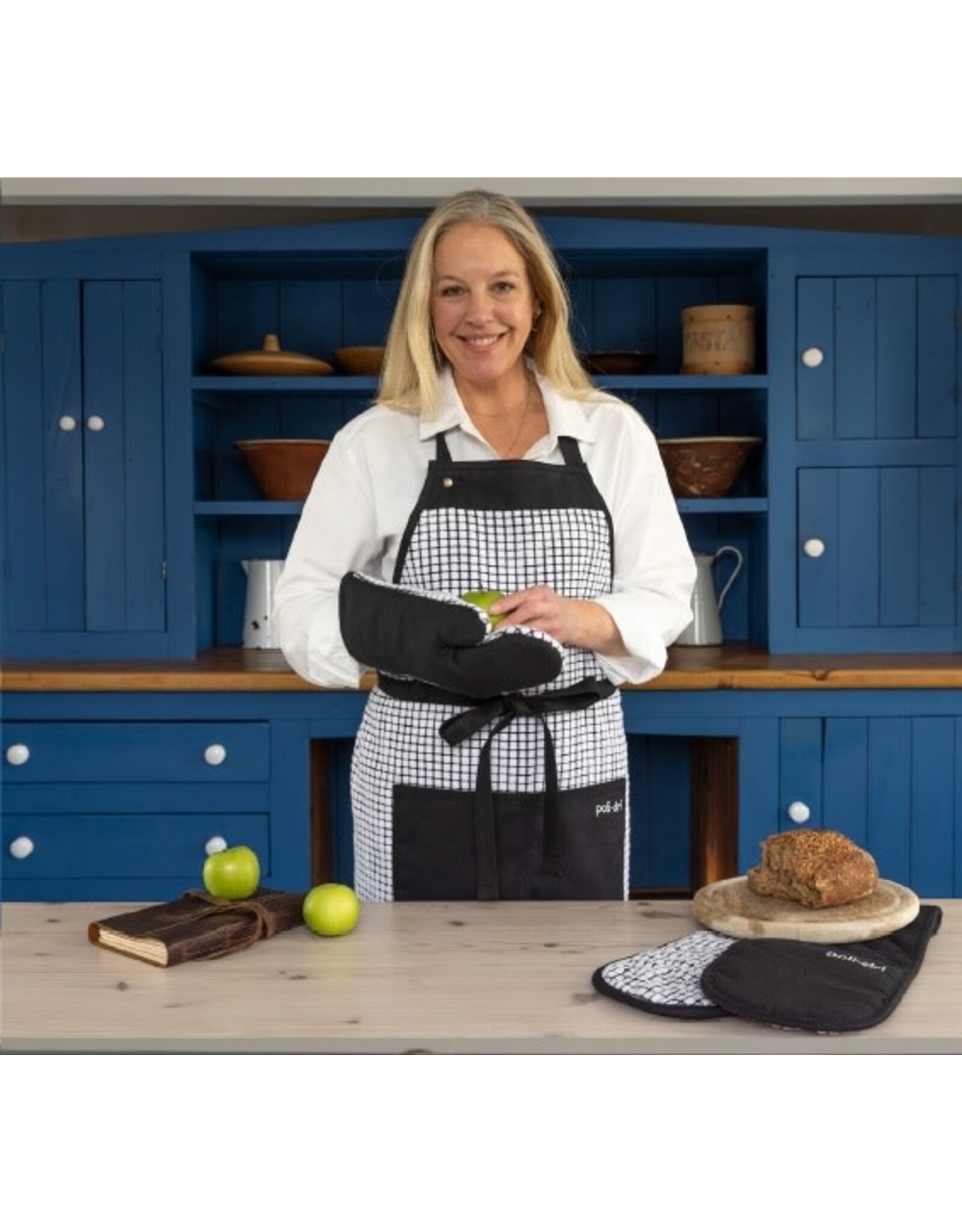 Poli Dri Chef Apron Black