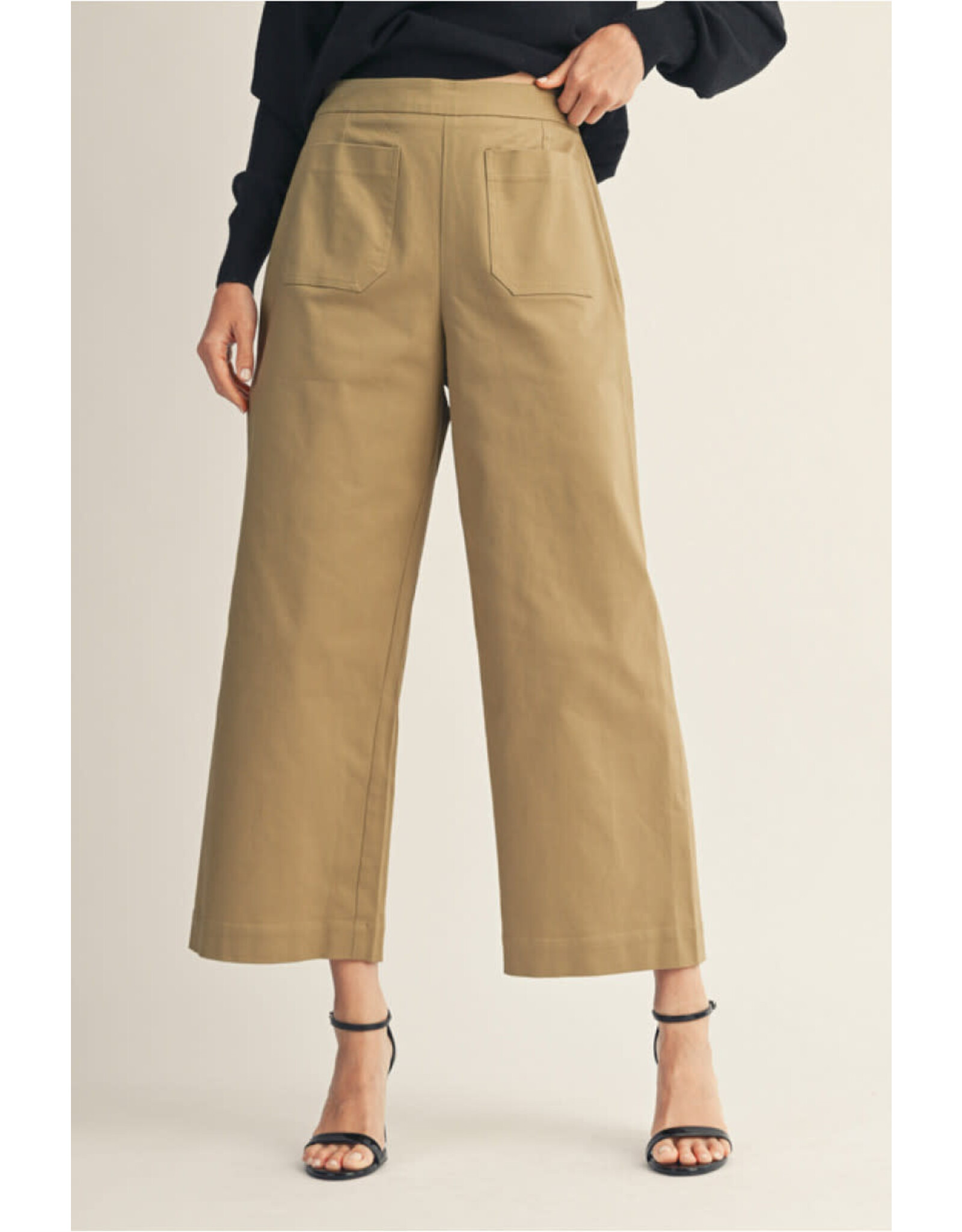 Holly Wide Leg Crop Pant