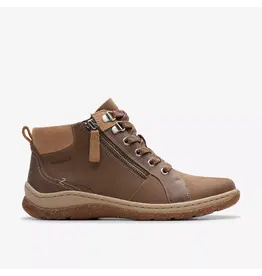 Clarks Clarks Orlene Top WP Dark Sand Nubuck