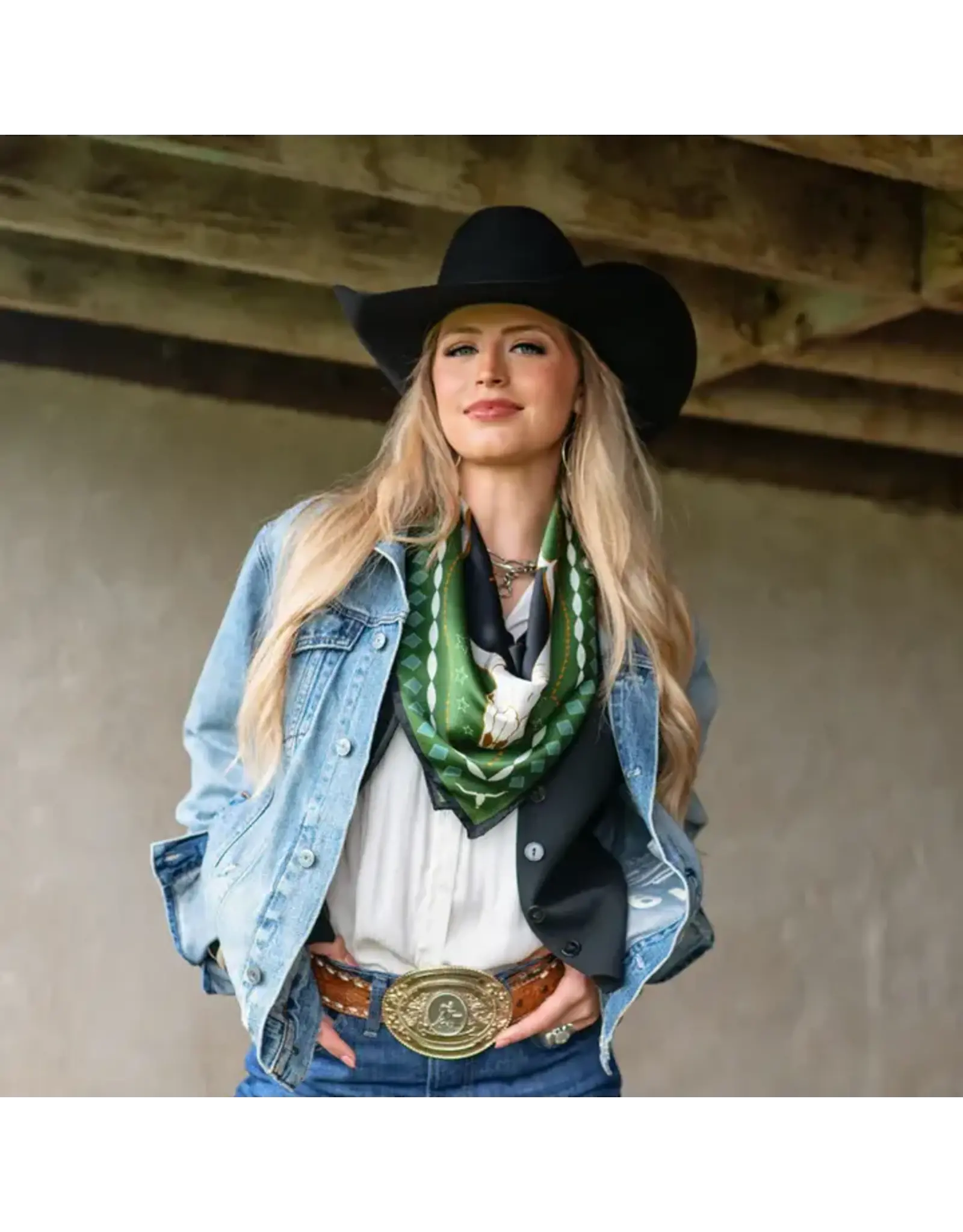 Fringe Scarves Fringe Hooked Shorty Green