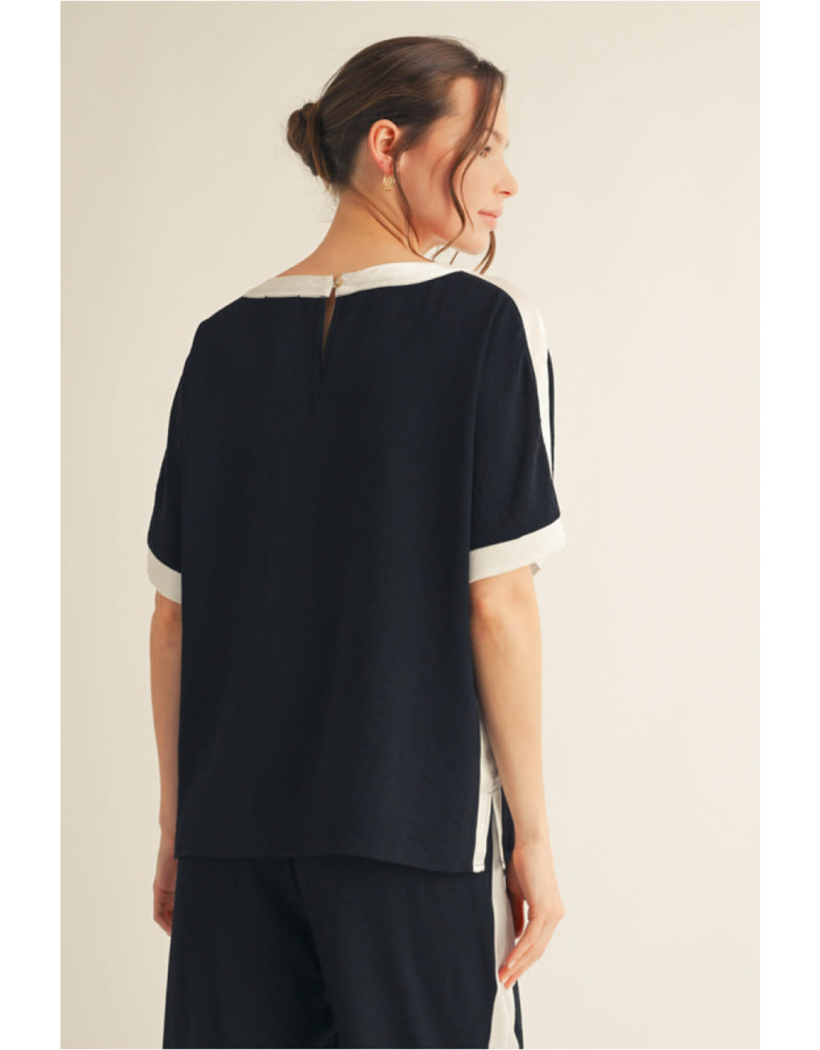 Pepita U-Neck Black White Top