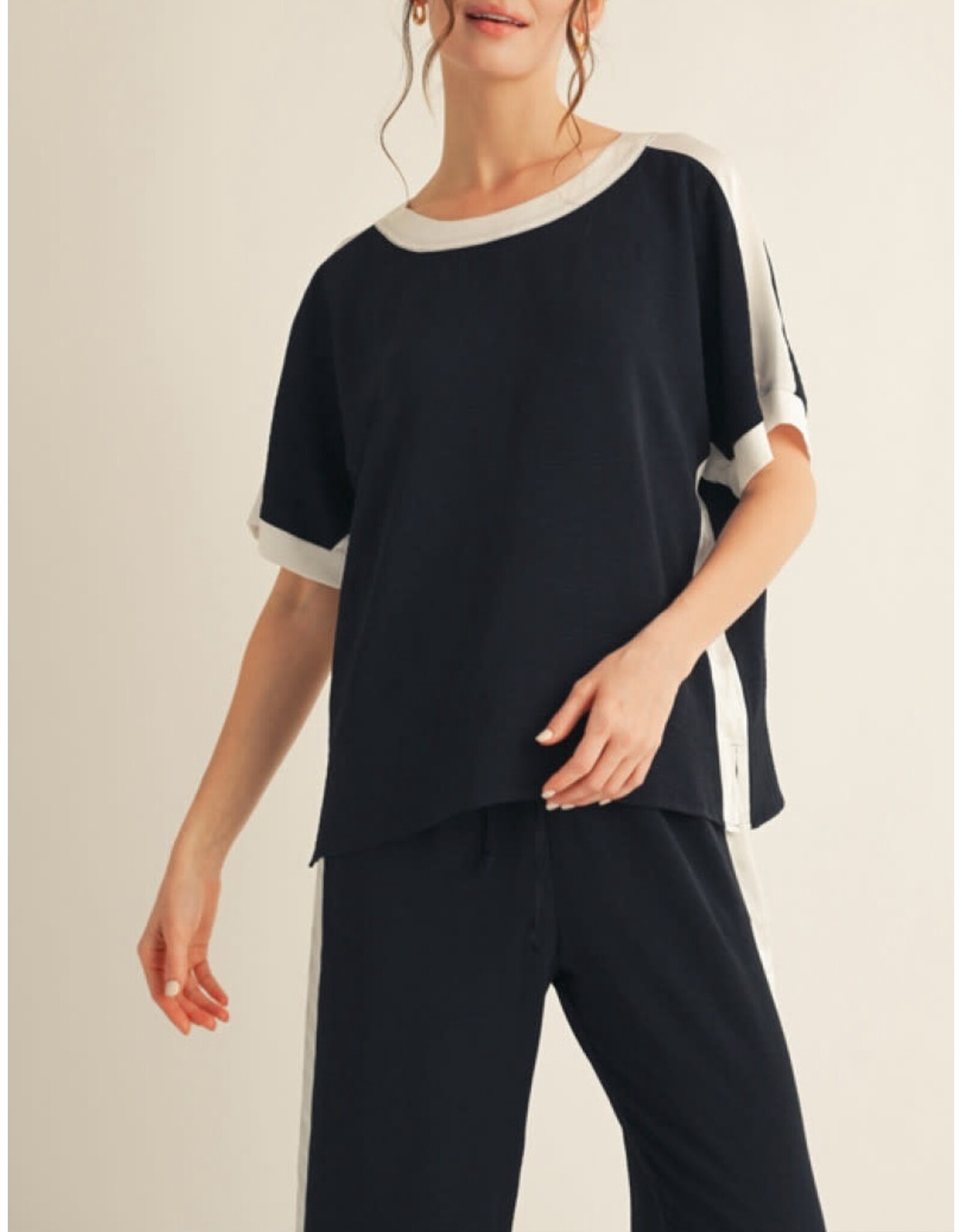 Pepita U-Neck Black White Top