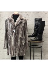 Ivy Jane Ivy Jane Faux Mountain Fox Coat